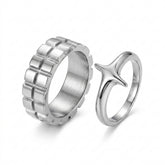 Nu Goth Four-Point Star & Textured Band Ring Set