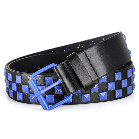 Mall Goth Checkerboard Pyramid Stud Belt