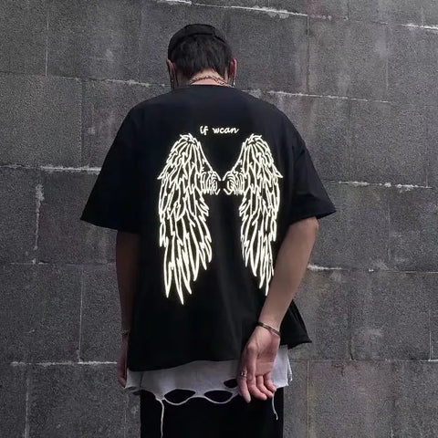 Alt T-shirt with reflective wings