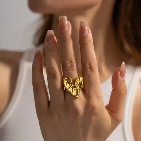 Goth Vampire Fang Ring