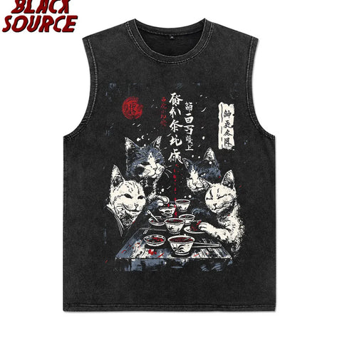 Alt T-shirt with black cat cartoon graphic