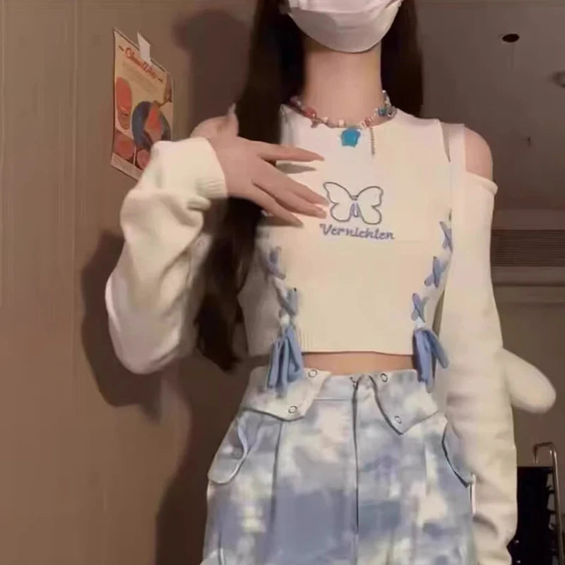 Pastel Goth Vernichten Butterfly Lace-Up Crop Sweater