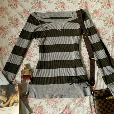 Goth Off-Shoulder Ribbed Knit Sweater in Midnight Black