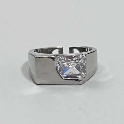 Goth Shattered Star Spike Ring