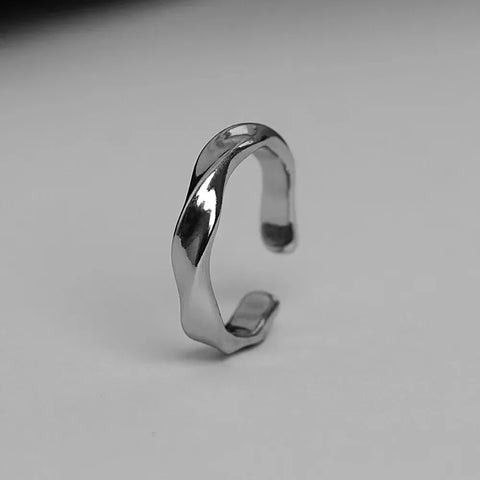 Goth Vampire Fang Ring