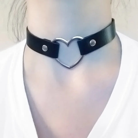 Goth Dark Heart Choker Necklace Set