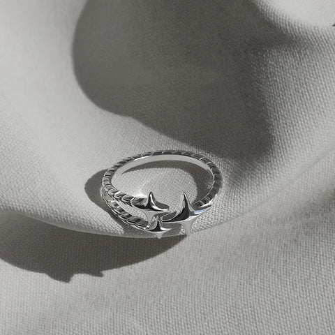 Goth Shattered Star Spike Ring