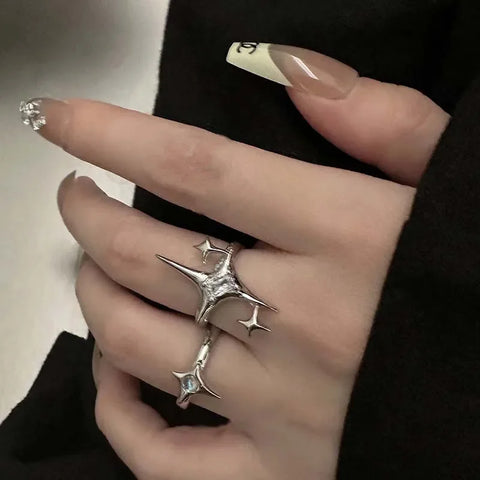 Goth Shattered Star Spike Ring