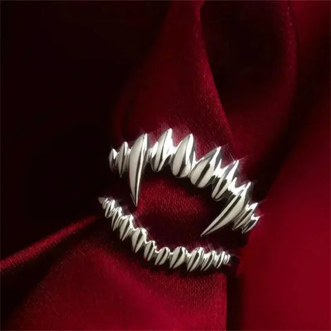 Goth Vampire Fang Ring