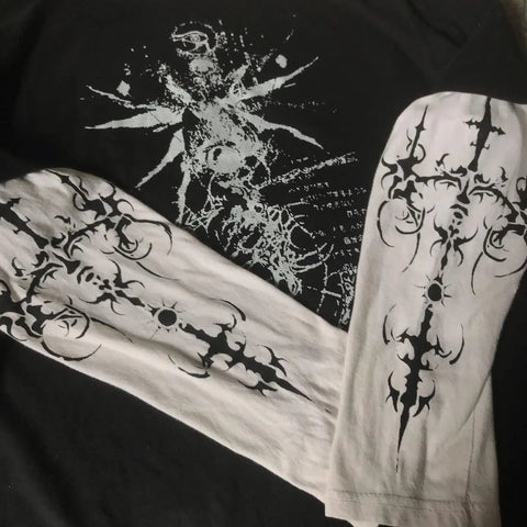 Y2K Goth T-shirt with white splice print