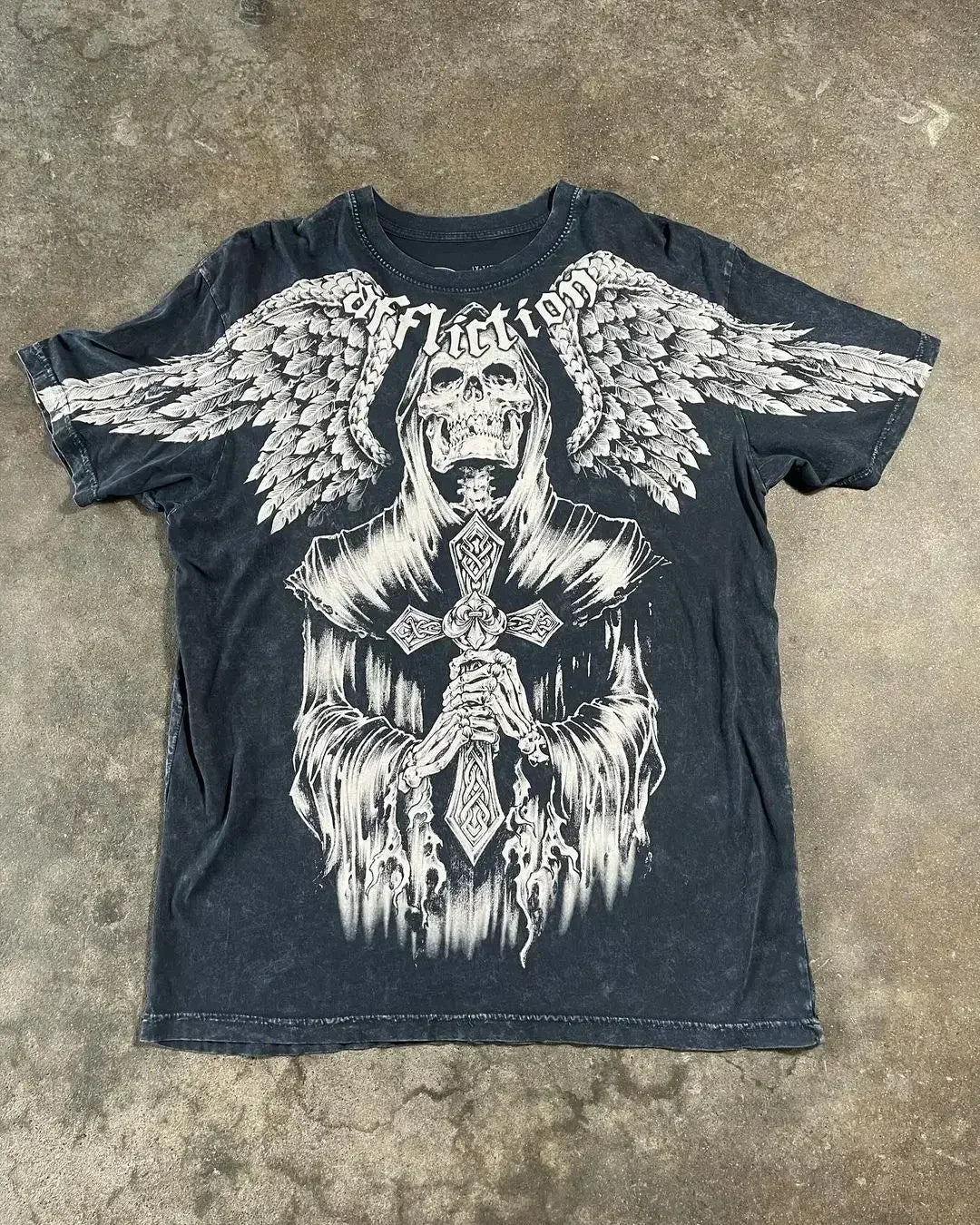 Y2K Goth T-shirt with white splice print