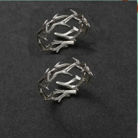Goth Tangled Thorn Crown Ring