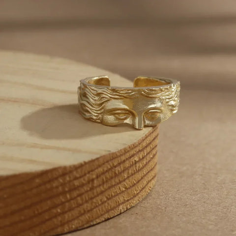 Goth Ancient Face Half-Portrait Sculptural Ring