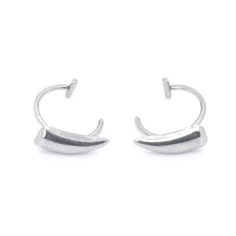 Goth Silver Fang Lip Clip — Faux Piercing Fangs