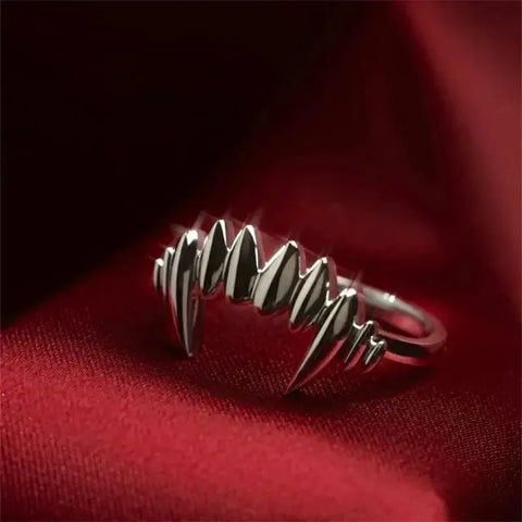 Goth Vampire Fang Ring