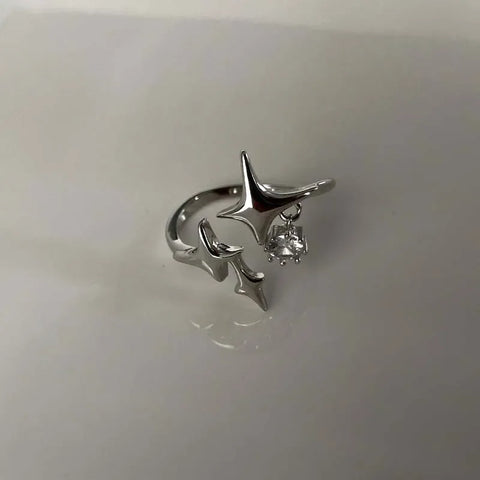 Goth Shattered Star Spike Ring