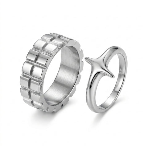 Nu Goth Four-Point Star & Textured Band Ring Set