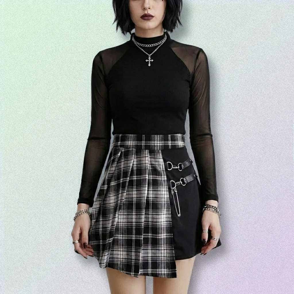 Gothic Mini Skirt with gray plaid pleated