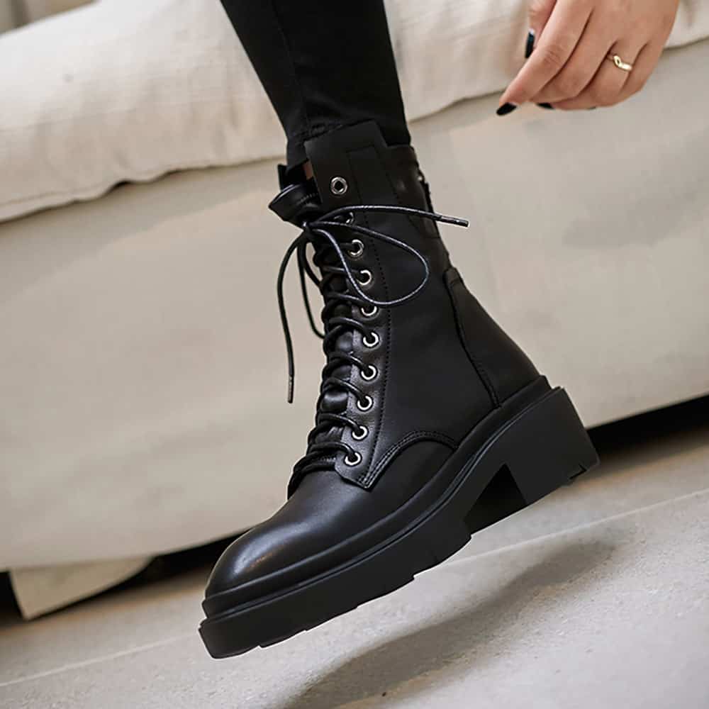 BLACK LEATHER LACE UP FLAT ANKLE BOOTS