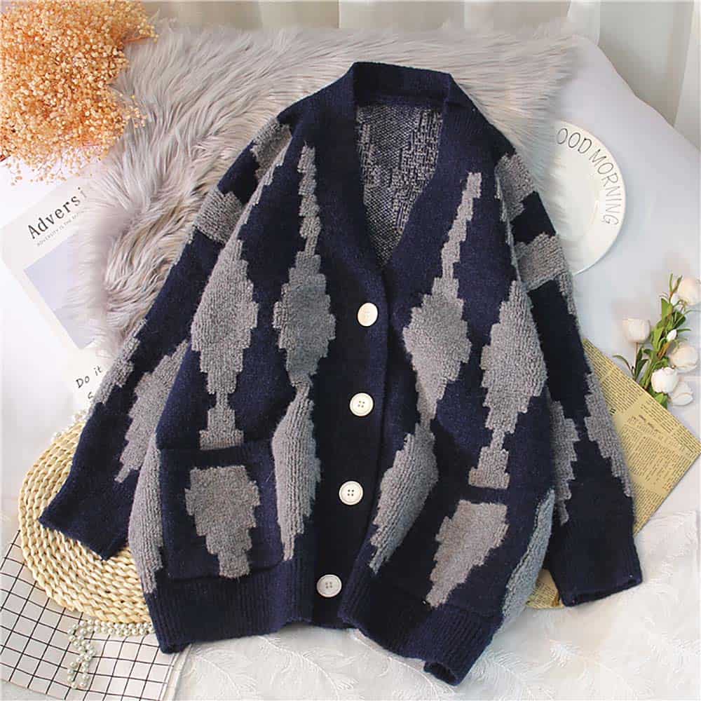 RHOMBUS PRINT LONG SLEEVE OVERSIZED BUTTONED SWEATER