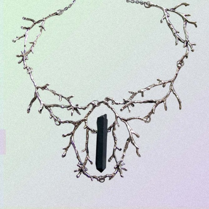 GOTH AESTHETIC WITCH BRANCHES NECKLACE WITH CRYSTAL
